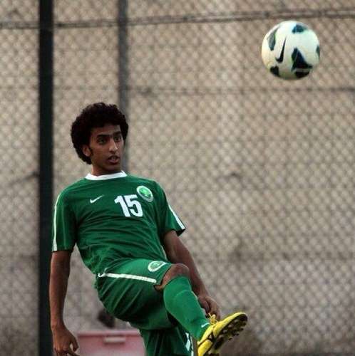 العمري بقميص الاوليمبي السعودي 