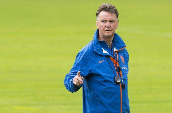 2014-05-07t184921z_333604147_gm1ea5807qx01_rtrmadp_3_soccer-world-netherlands_reuters