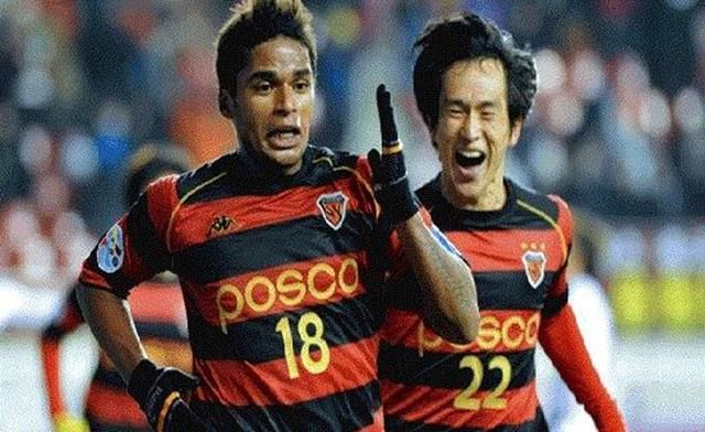 ارشيفية "بوهانج ستيلرز الكوري الجنوبي"