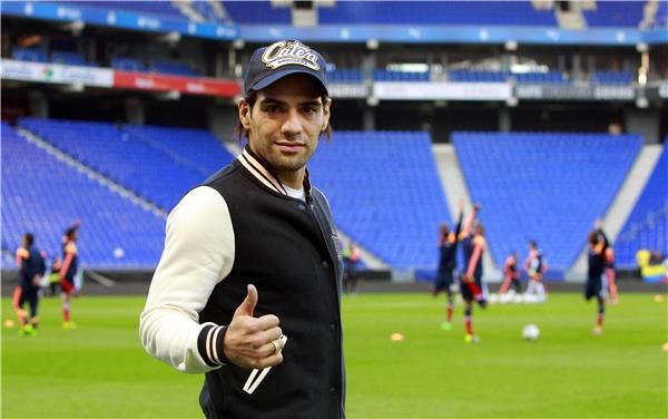  رادامل فالكاو