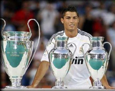 رونالدو يقترب من حلم التتويج باللقب الأوروبي العاشر