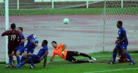 من مباراة الذهاب بين النجمة والراسينج