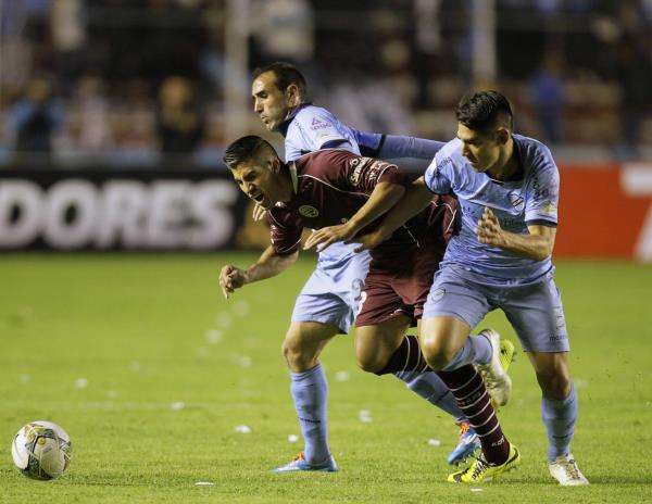 2014-05-16t015104z_1916786169_gm1ea5g0r2l01_rtrmadp_3_soccer-libertadores_reuters