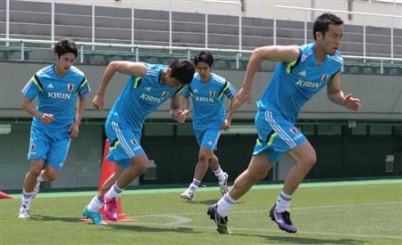 الرباعي الياباني في تدريب اليوم