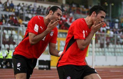 محمد شوقي مع عمرو زكي 