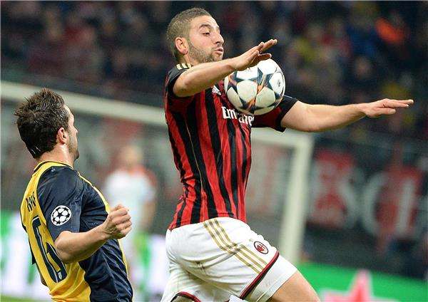 عادل تاعرابت 