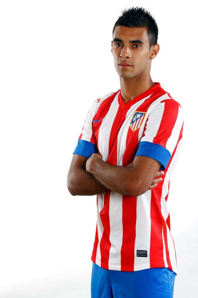 لاعب أتلتيكو مدريد عبد القادر الوسلاتي