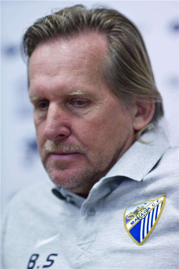  بيرند شوستر