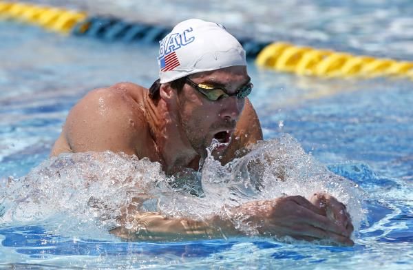2014-04-24t000428z_529460890_nocid_rtrmadp_3_swimming-arena-grand-prix-michael-phelps-practice-session_reuters