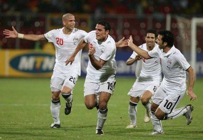 فرحة مصرية بهدف المبدع عمرو زكي 