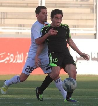 صراع على الكرة بين شديفات "المنشية" والرفاعي "البقعة" في لقاء اليوم 
