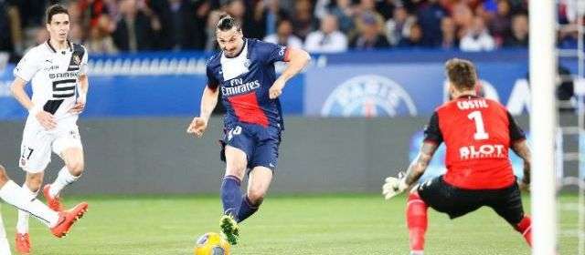 إبراهيموفيتش يواصل تحطيم الأرقام القياسية