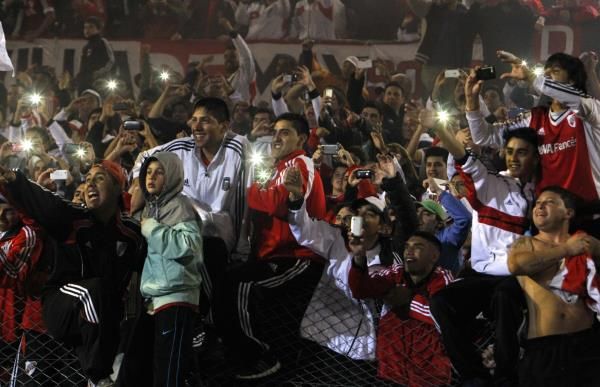 2014-05-19t004101z_1609469340_gm1ea5j0o0a01_rtrmadp_3_occer-argentina_reuters