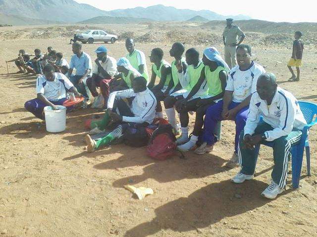 مدرب الكدية مع طاقمه