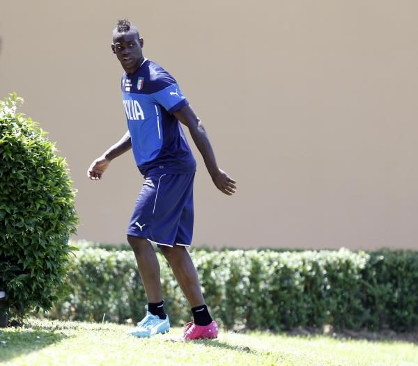 2014-05-20t130758z_1883723893_gm1ea5k1mna01_rtrmadp_3_soccer-italy_reuters