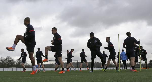2014-03-03t135532z_1361812538_gm1ea331osy01_rtrmadp_3_soccer-england_reuters