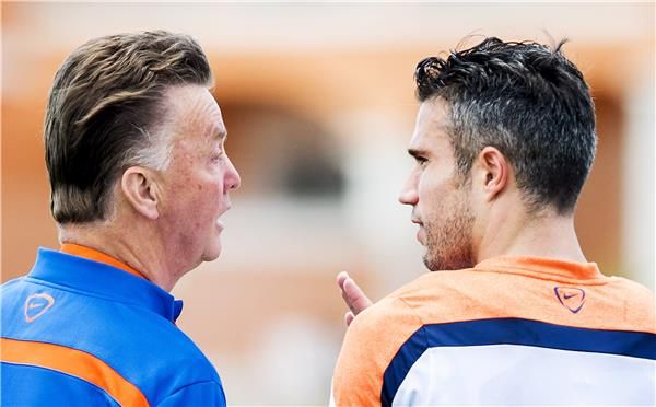 فان بيرسي و لويس فان جال