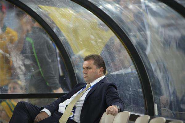 انجي بوستيكوجلو مدرب استراليا