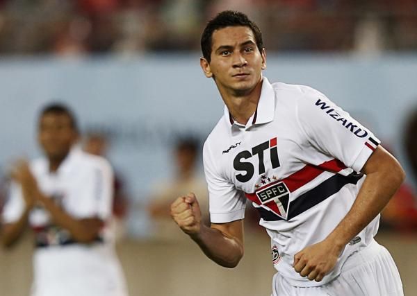 2013-08-07t113636z_1032526489_gm1e9871ibk01_rtrmadp_3_soccer_reuters