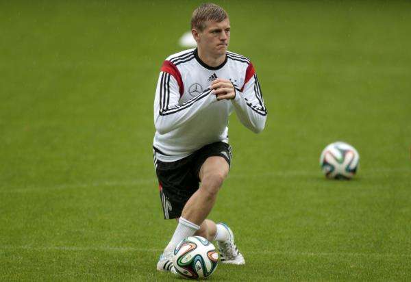 2014-05-27t094319z_1668811867_gm1ea5r1cnk01_rtrmadp_3_soccer-world-germany_reuters