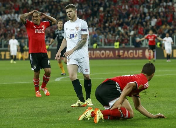 2014-05-14t201110z_1393200205_lr2ea5e1k2cpt_rtrmadp_3_soccer-europa_reuters