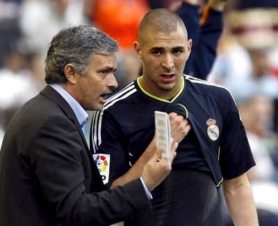 2011-04-23-00000102699865