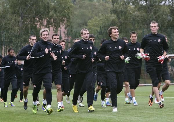 2013-10-01t164305z_1657705846_gm1e9a201w001_rtrmadp_3_soccer-champions_reuters