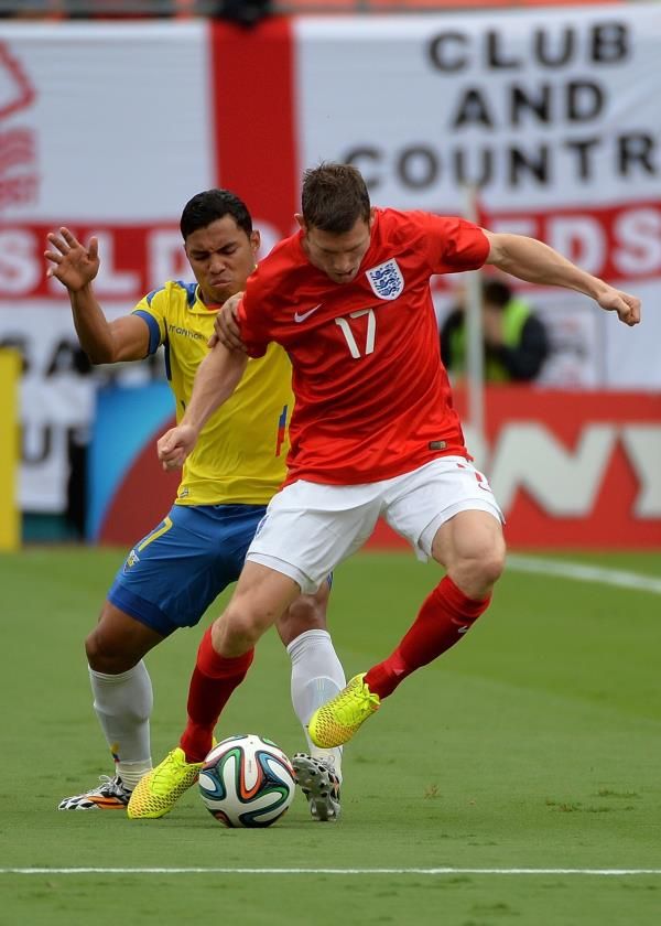 2014-06-04t201456z_352181218_nocid_rtrmadp_3_soccer-friendly-england-vs-ecuador_reuters