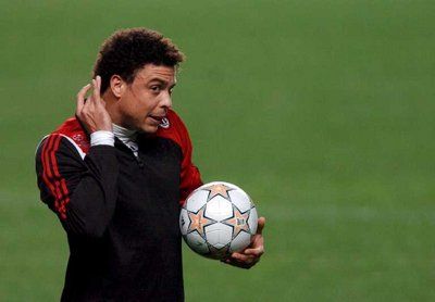 اللاعب البرازيلي رونالدو