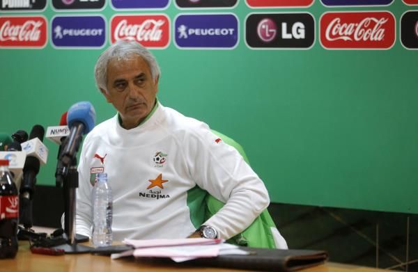 2013-11-15t114254z_2131713660_gm1e9bf1idd01_rtrmadp_3_soccer-world_reuters