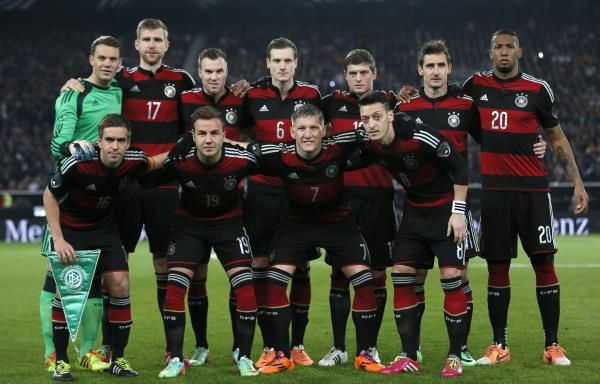 2014-03-05t202011z_186915101_bm2ea351lwg01_rtrmadp_3_soccer-friendly_reuters
