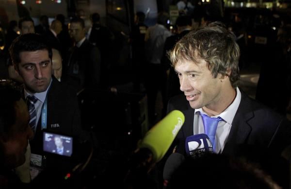 2014-06-09t220222z_706420057_tb3ea691rvbqb_rtrmadp_3_brazil-worldcup_reuters