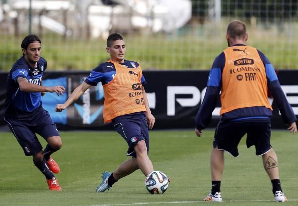 2014-06-11t163230z_1439796250_tb3ea6b1clfe5_rtrmadp_3_brazil-worldcup_reuters