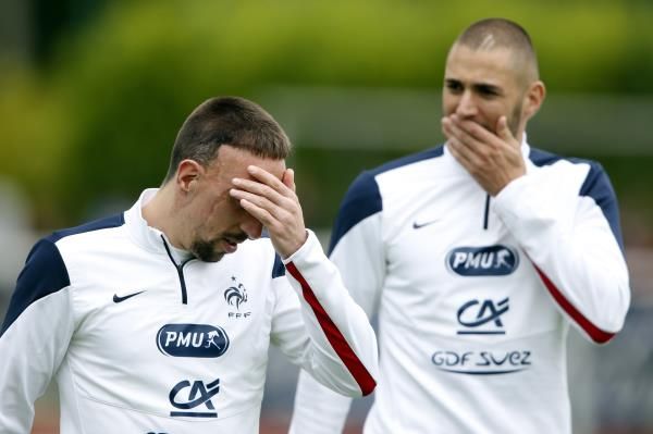 2014-05-29t164333z_2035437816_gm1ea5u01yf01_rtrmadp_3_soccer-world-france_reuters