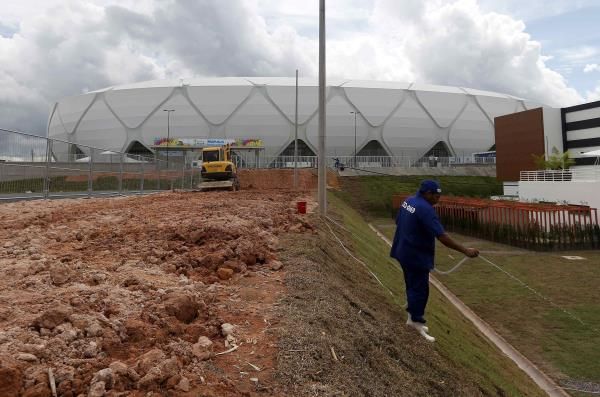 2014-06-11t192439z_474694847_tb3ea6b1g04hp_rtrmadp_3_brazil-worldcup_reuters