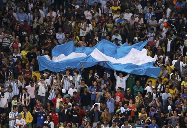 2014-06-11t232836z_2014276391_tb3ea6c016zuf_rtrmadp_3_brazil-worldcup_reuters