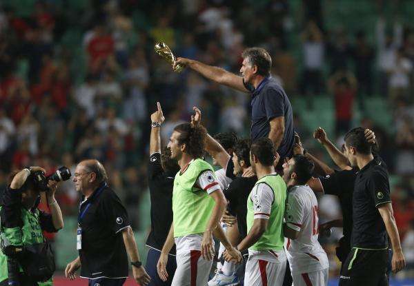 كيروش مع المنتخب الايراني وفرحة التأهل للمونديال