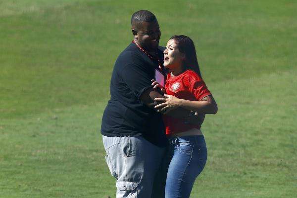 2014-06-12t182700z_2039798038_tb3ea6c1hwnf6_rtrmadp_3_brazil-worldcup_reuters