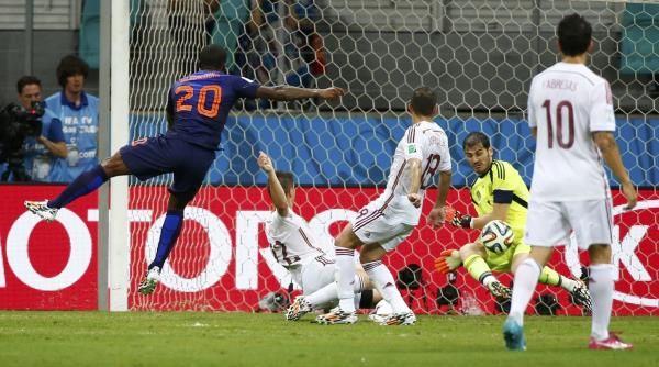 2014-06-13t205035z_1304898336_tb3ea6d1ojfq4_rtrmadp_3_soccer-world-m03-esp-ned_reuters