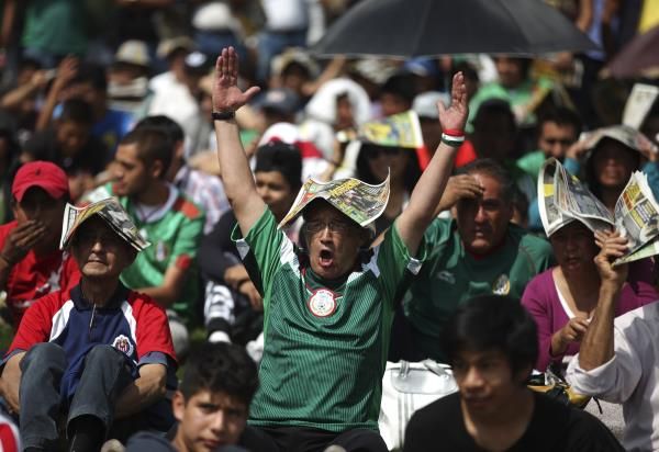 2014-06-13t215702z_1119785091_gm1ea6e0gdf01_rtrmadp_3_brazil-worldcup_reuters