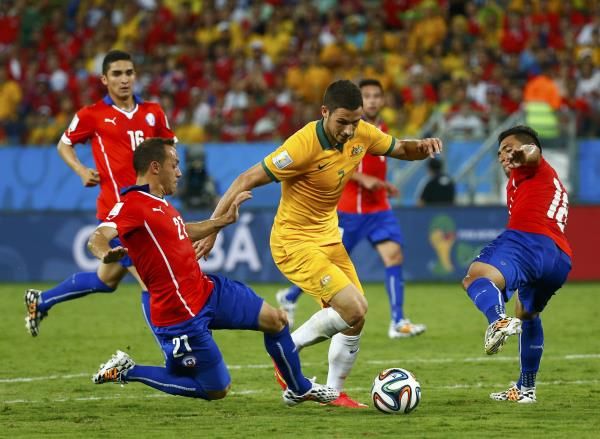 2014-06-13t233109z_2136654922_tb3ea6e01b37f_rtrmadp_3_soccer-world-m04-chi-aus_reuters