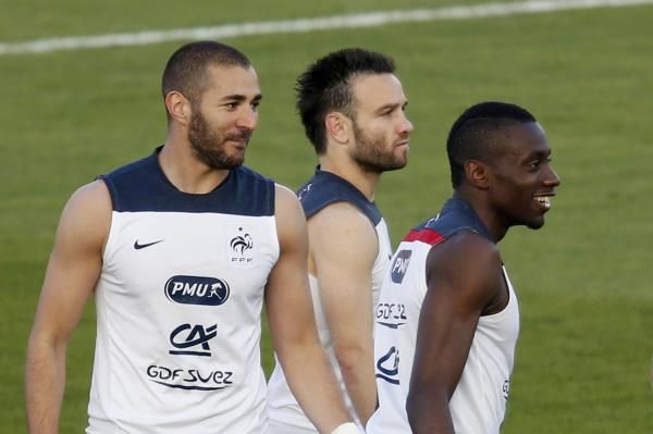 2014-06-13t222810z_1858483620_tb3ea6d1t241l_rtrmadp_3_brazil-worldcup-france_reuters