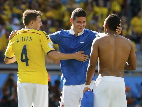 2014-06-14t191200z_1990205828_gf2ea6e1gl401_rtrmadp_3_soccer-world-m05-col-gre_reuters