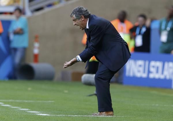 سانتوس مدرب اليونان