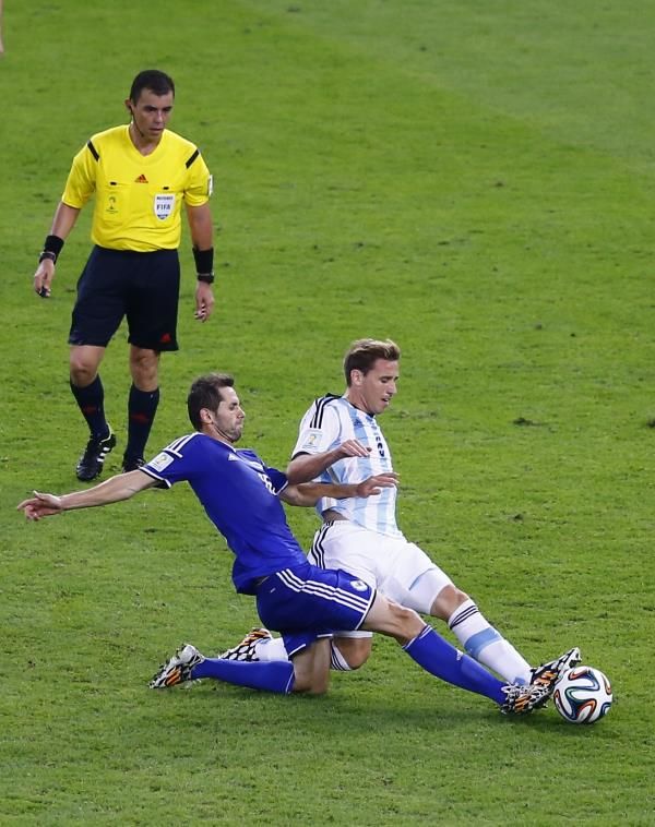 2014-06-15t235424z_447744134_tb3ea6g02dt44_rtrmadp_3_soccer-world-m11-arg-bih_reuters