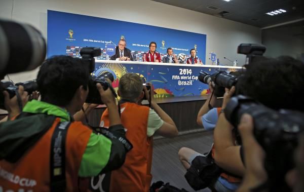 2014-06-16t211526z_897861818_tb3ea6g1poqyx_rtrmadp_3_brazil-worldcup_reuters