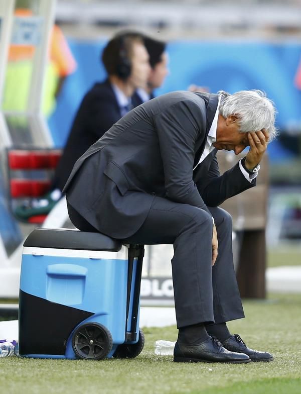 2014-06-17t175427z_462493581_tb3ea6h1gdpfo_rtrmadp_3_soccer-world-m15-bel-alg_reuters