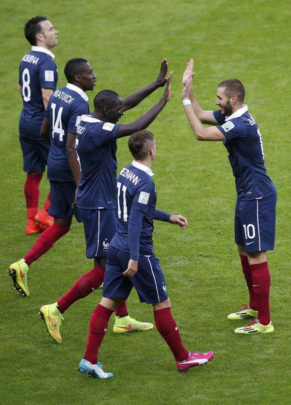 2014-06-15t203705z_1152499358_tb3ea6f1nwyrp_rtrmadp_3_soccer-world-m10-fra-hon_reuters