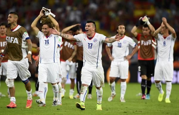 2014-06-18t210710z_63374165_tb3ea6i1pamya_rtrmadp_3_soccer-world-m19-esp-chi_reuters