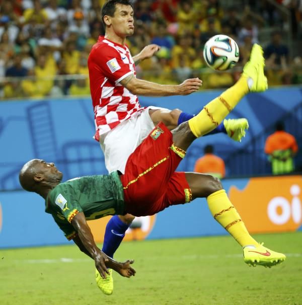 2014-06-18t235918z_1198490698_tb3ea6j02lpbb_rtrmadp_3_soccer-world-m18-cmr-cro_reuters